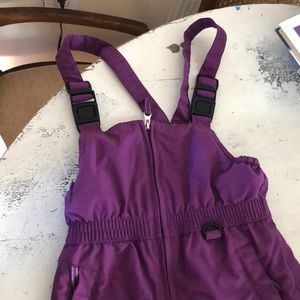 Big girls size 6 snow pants